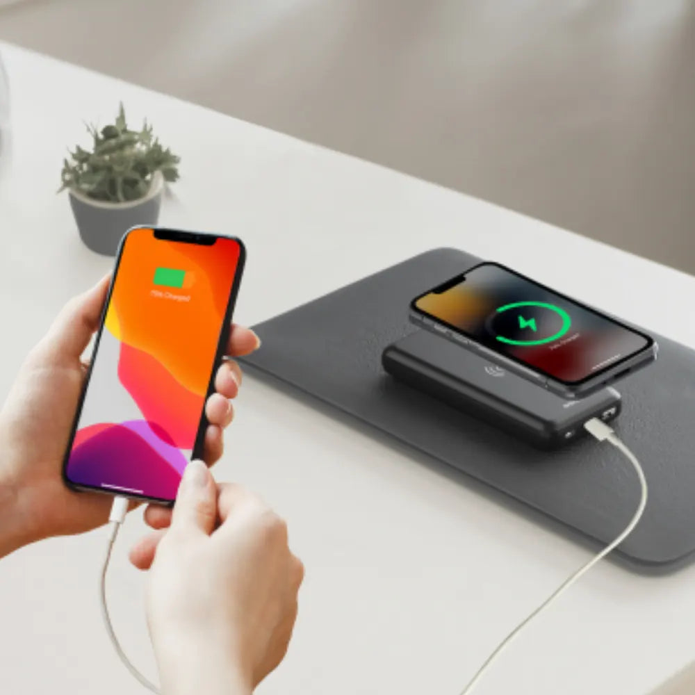 PB195 Power Bank 10K W/L10W PD20W TC USB