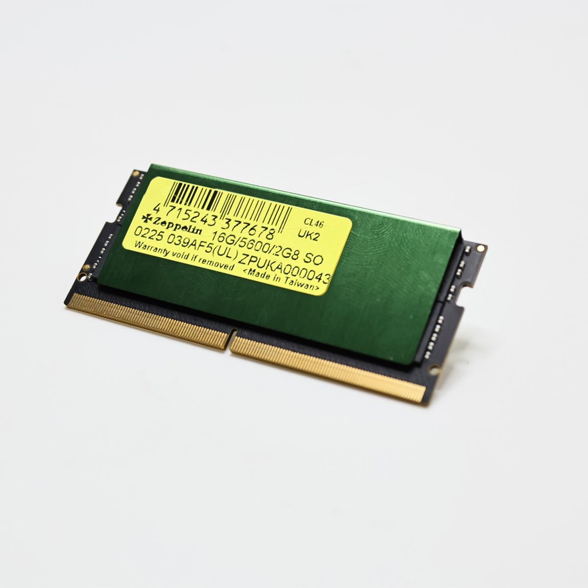 DDR5 32GB Zeppelin PC5600 2GX8 Heatsink